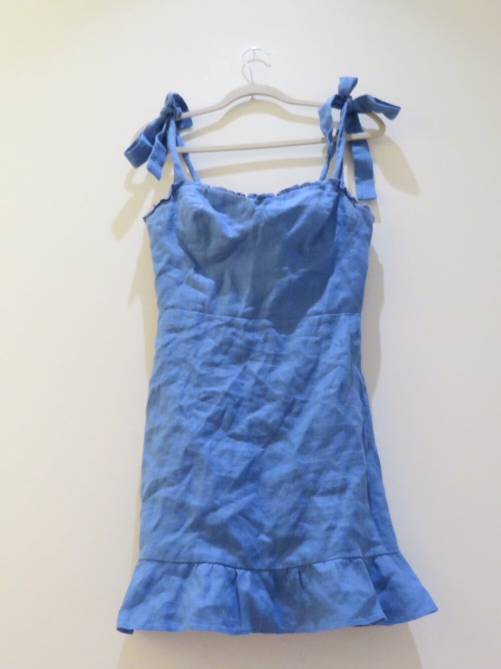 REFORMATION Desiree Linen Mini Dress Dusk Blue US 6 Coquette Smocked - Picture 8 of 13